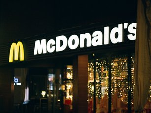 McDonald’s: Tech Strategy Unlocks Speed, Growth & Efficiency